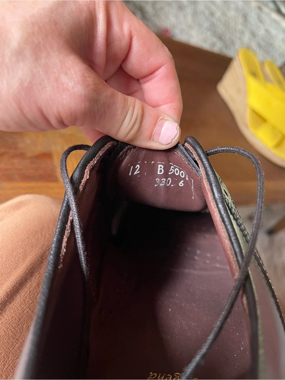Allen Edmonds Brown  never wornWingtip Brogues